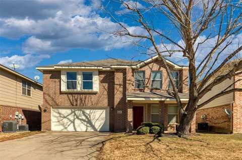 4905 Trail Hollow Drive, Fort Worth, TX 76244