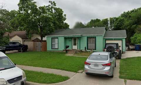 136 W Avenue F, Garland, TX 75040