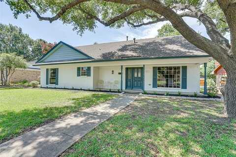 905 Loganwood Avenue, Richardson, TX 75080