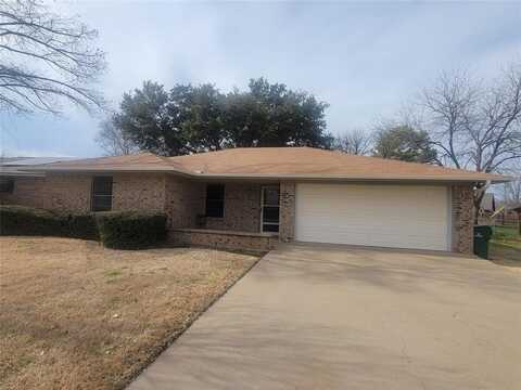 1416 Green Street, Graham, TX 76450