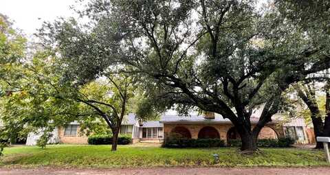 419 N Collier Street, Grand Saline, TX 75140