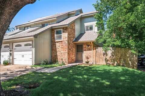 2647 San Sabastian Circle, Grand Prairie, TX 75052