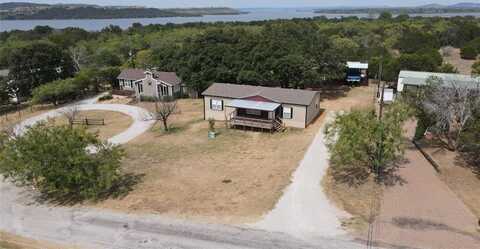 1914 Roadrunner Road, Leakey, TX 76449