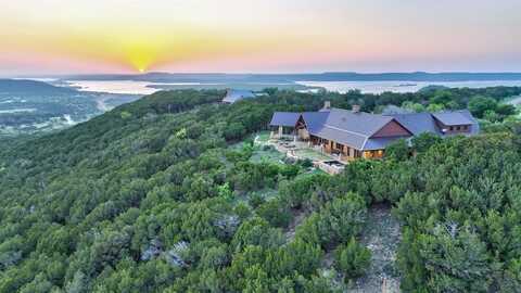 1230 Plateau Place, Leakey, TX 76449