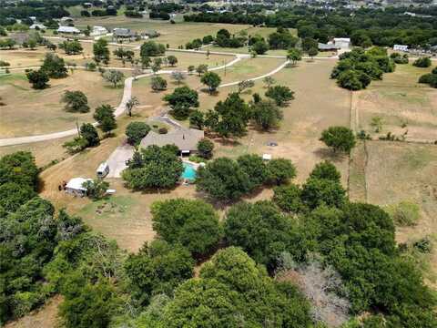 201 Edward Farris Road, Weatherford, TX 76085