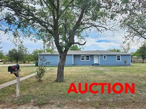 601 W. 7th Street, Coleman, TX 76834