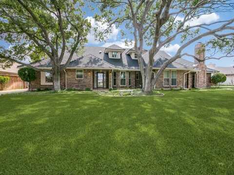 5111 Ledgestone Drive, Fort Worth, TX 76132