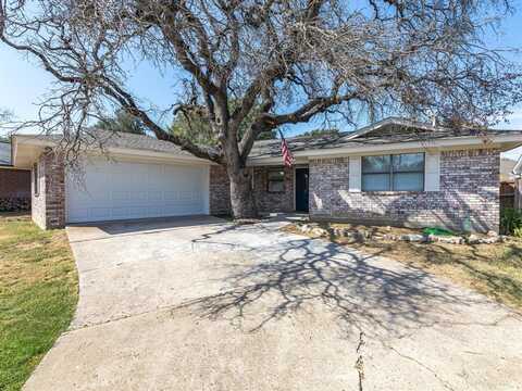 104 Doublehorn Street, Stephenville, TX 76401