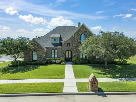 1501 Westchester Drive, Ennis, TX 75119