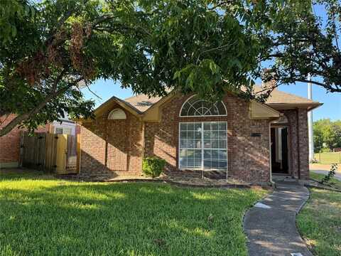 1304 Copper Meadow Drive, Mesquite, TX 75149