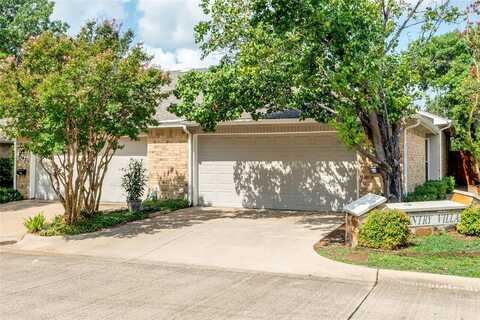 2149 Country Villa Drive, Carrollton, TX 75006