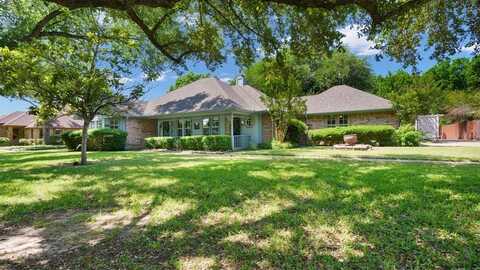 424 Estate Lane, Terrell, TX 75161