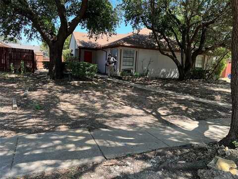 442 Whitley Street, Cedar Hill, TX 75104