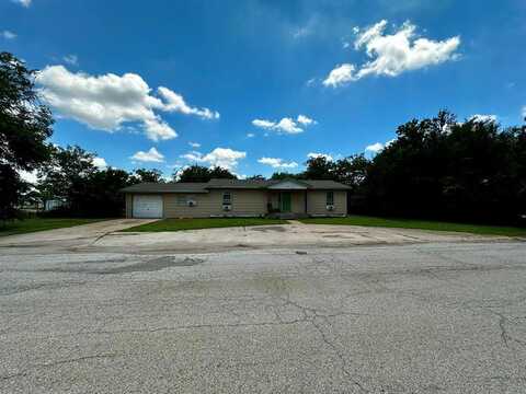 1005 W Dyer Street, Breckenridge, TX 76424