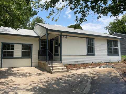 7448 Aberdeen Drive, Fort Worth, TX 76116