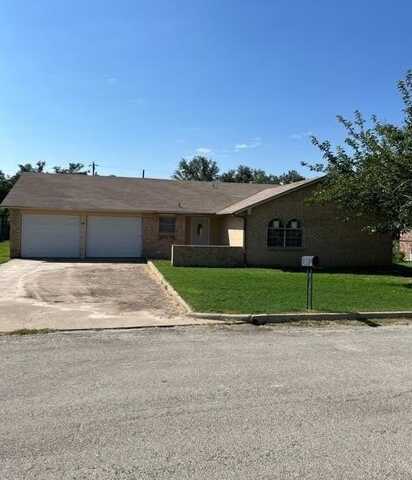 310 Brookside Street, Sonora, TX 76950