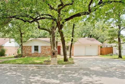 4712 Woody Lane, Forest Hill, TX 76140