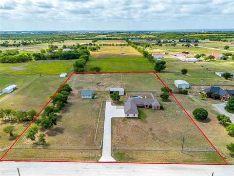 616 Gladness, Rhome, TX 76078