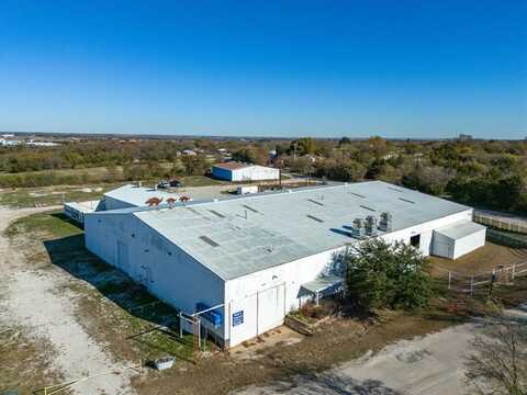 205 N Newark Street, Decatur, TX 76234