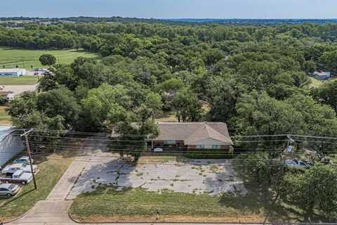 617 Southeast Parkway, Azle, TX 76020