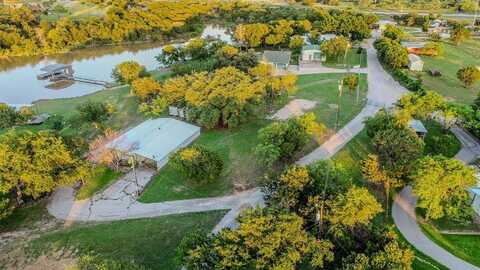 105 Breding Road, Leakey, TX 76449