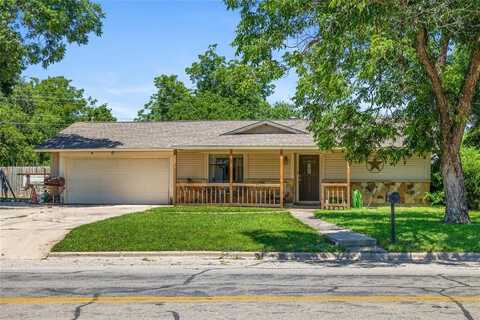 2102 14th Street, Brownwood, TX 76801