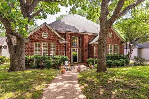 2215 Patterson Place, Arlington, TX 76012