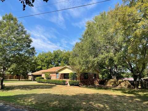 224 Burroughs Street, Buffalo, TX 75831