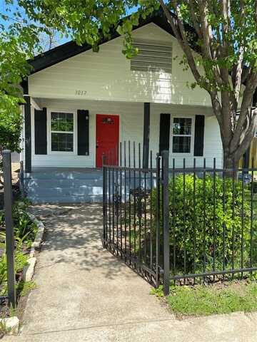 1017 E Baltimore Avenue, Fort Worth, TX 76104