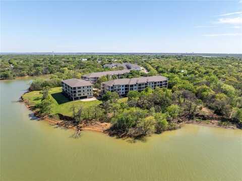 500 Waters Edge Drive, Lake Dallas, TX 75065