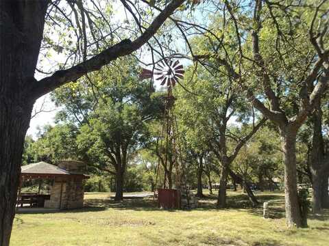 450 County Road 4225, Bonham, TX 75418