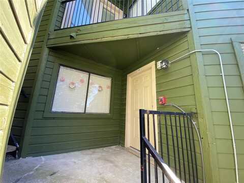 9831 Walnut Street, Dallas, TX 75243