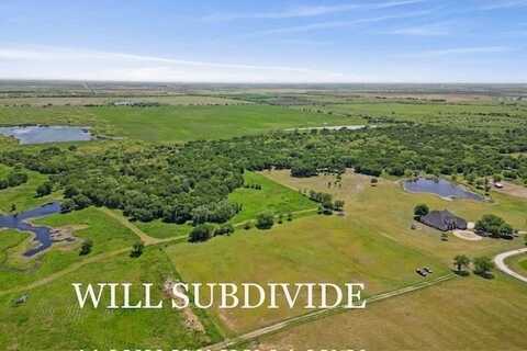 626 Scoggins Road, Tioga, TX 76271