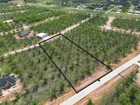 1013 East Landings North, Granbury, TX 76049