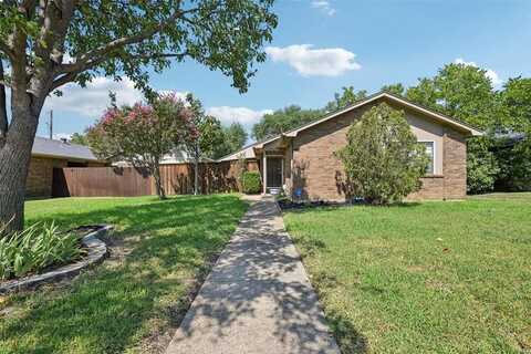 2203 Daniel Way, Carrollton, TX 75006