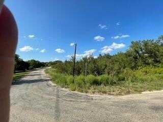 7151 Lovers Lane, Brownwood, TX 76801