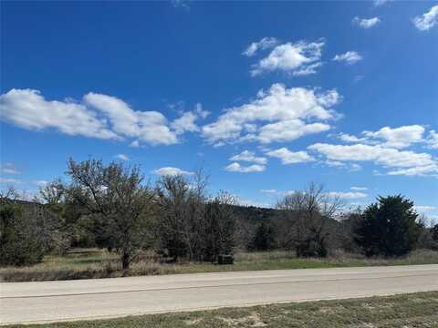 8525 Retreat Boulevard, Cleburne, TX 76033