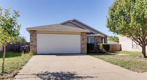 8712 Hunters Trail, Fort Worth, TX 76123