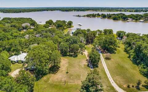 2400 N Shore Drive, Bonham, TX 75418