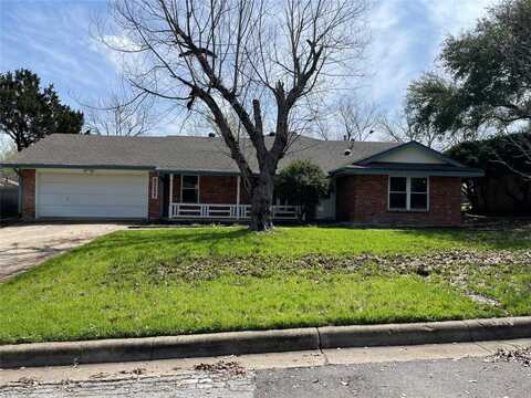 6425 Trail Lake Drive, Fort Worth, TX 76133