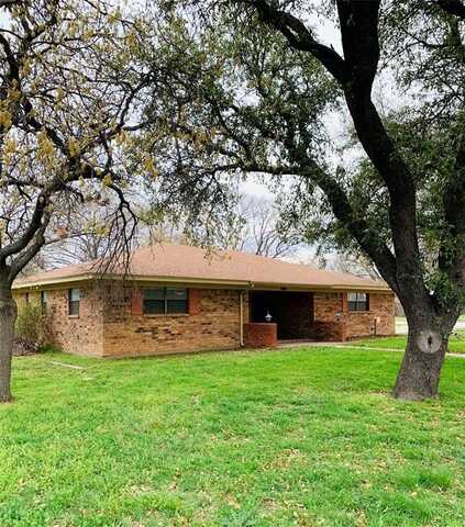 1200 Cliff Drive, Graham, TX 76450