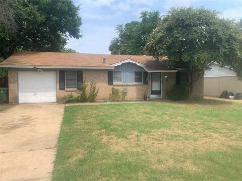 820 Bryan Drive, Bedford, TX 76022