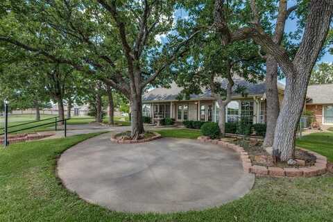 327 Saddle Club Road, Weatherford, TX 76088