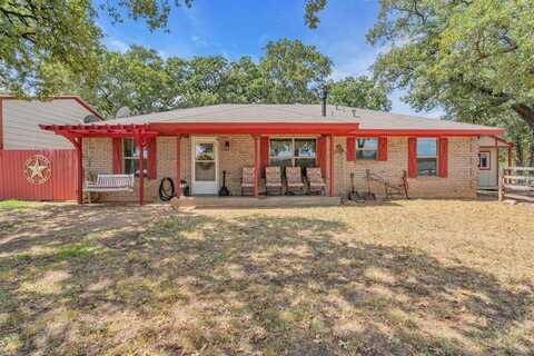 513 W Clay Street, Montague, TX 76251