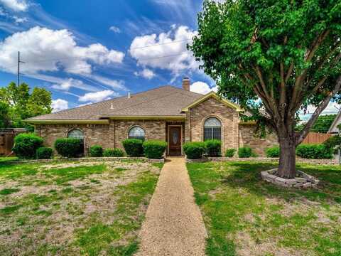 2705 Greenview Circle, Garland, TX 75044