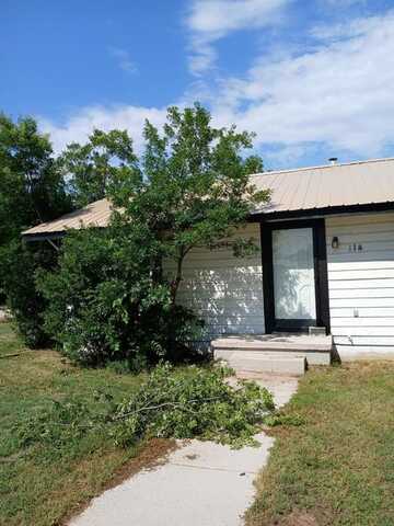114 NW NW AVE I Avenue NW, Hamlin, TX 79520