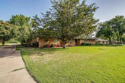 411 Country Club Drive, Joshua, TX 76058