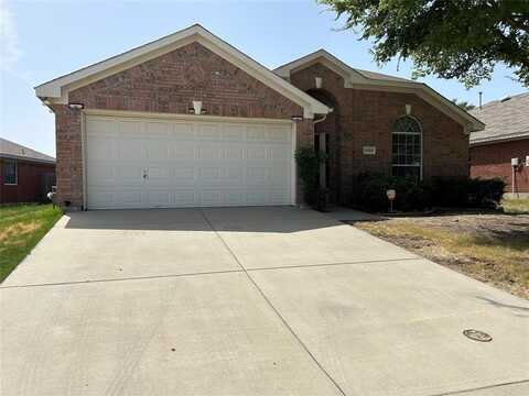 8809 Weller Lane, Fort Worth, TX 76244