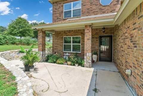 7200 Courtney Drive, Azle, TX 76020