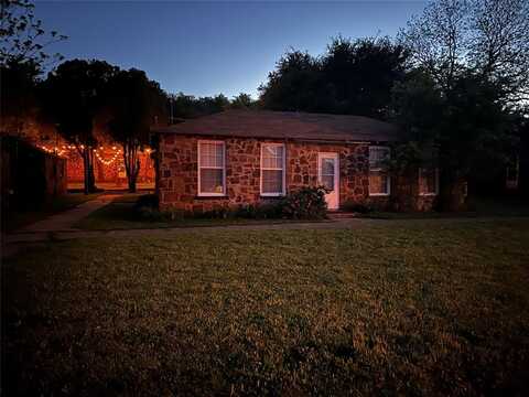 701 Pine Street, Ranger, TX 76470